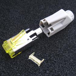 10788713 - 25 Stück Hirose TM31 Stecker, RJ45 Cat6a, komplett mit Knickschutztülle grau und Einfädelhilfe